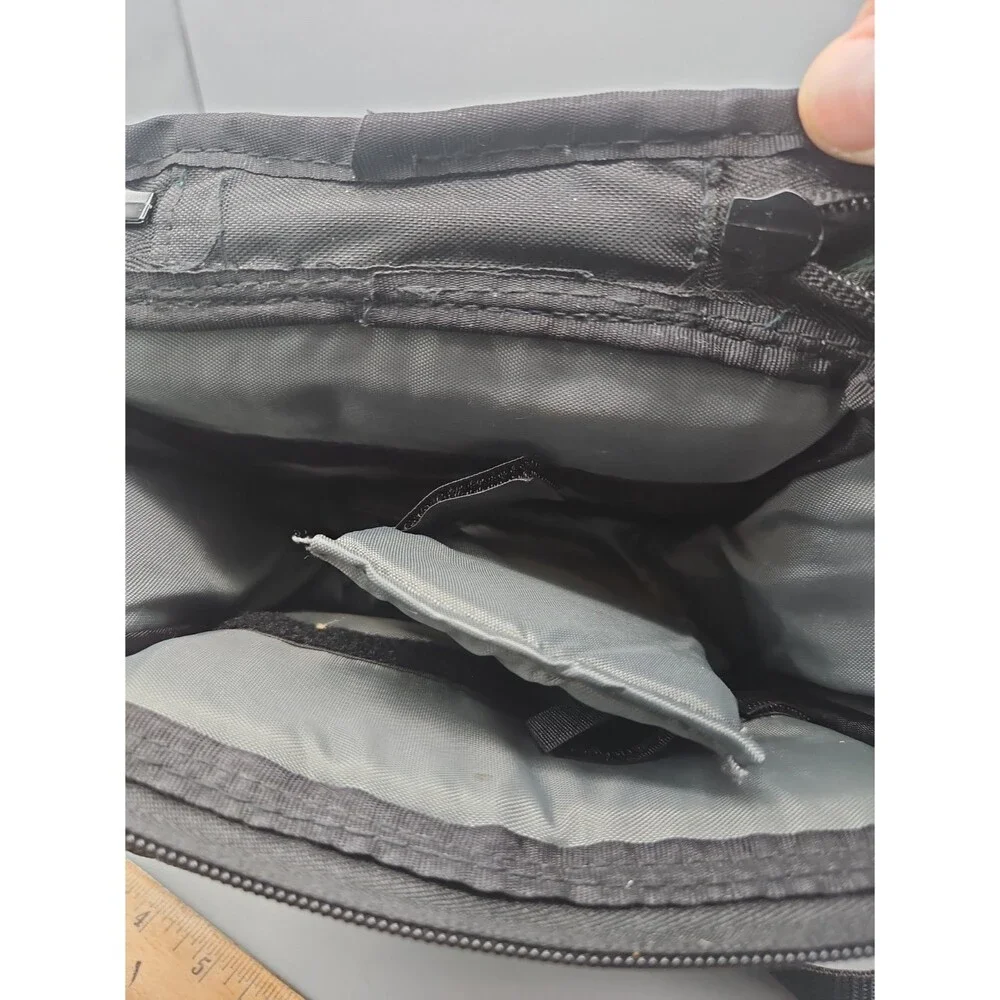 Tamrac Camera Bag 5211 Multiple Pockets 9 X 4 BR Green Case